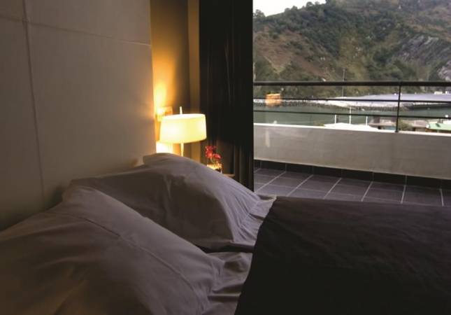 Las mejores habitaciones en Hotel Villa Antilla. Disfruta  nuestro Spa y Masaje en Guipuzcoa
